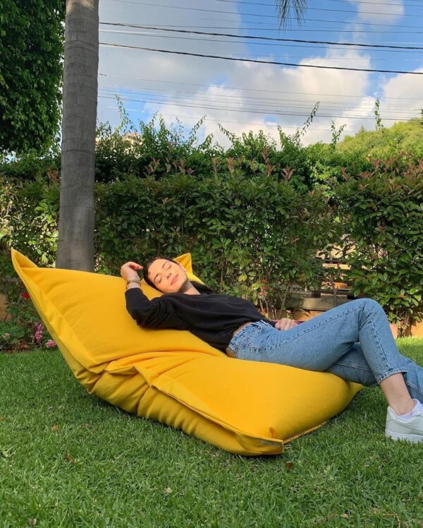 EMIRATES LIVING Multifunctional lounge Bean bag, Suitable for indoor and outdoor use, Water- and dirt repellent, 100% salutation Dyed acrylic (GREEN) - Image 23