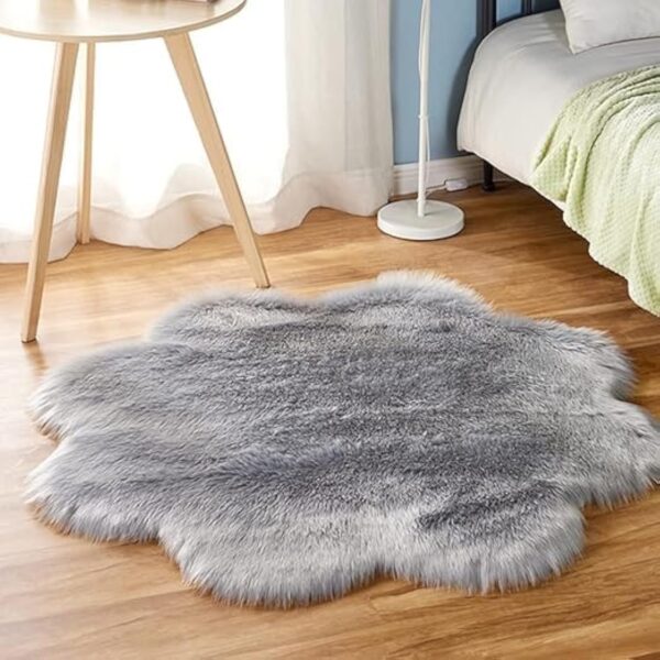 EMIRATES LIVING Ultra-Soft Fluffy Rug Faux Sheepskin Fur Area Rug Shaggy Couch Cover Seat Cushion Furry Runner Area Rugs Soft Fluffy Carpets For Living room Size:(90x90 cm) - White (LIGHT GRAY)