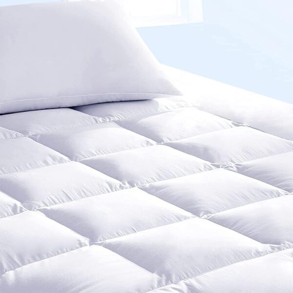 EMIRATES LIVING Mattress Topper Soft Comfort White 500gsm Single Size W 90 x L 200 cm (Single200X90) - Image 3